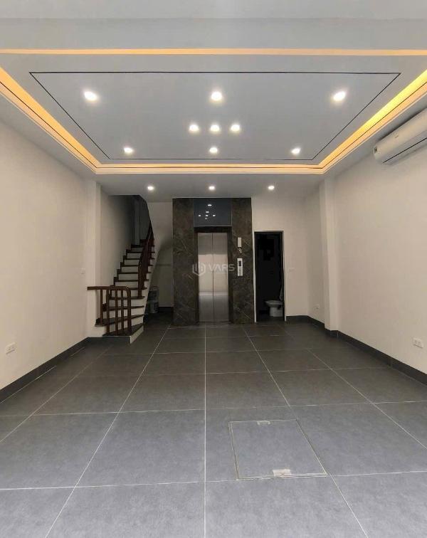 Bán Nhà trong hẻm 35m²