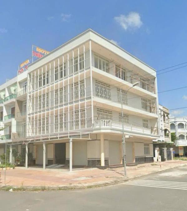 Cho thuê căn nhà góc 2 mặt tiền, đường 🏣 quốc lộ 1a, khu văn tây đô