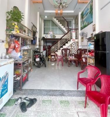 chính chủ 🏤 gởi bán,đường thoại ngọc hầu, dt 60.6m2,1 trệt 1 lững 1 lầu