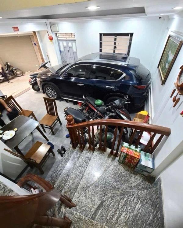 Tt cầu giây 34m nhà mới đẹp - lô góc - ngõ thông - gara ô tô - 👍 3 bước ra mặt phố