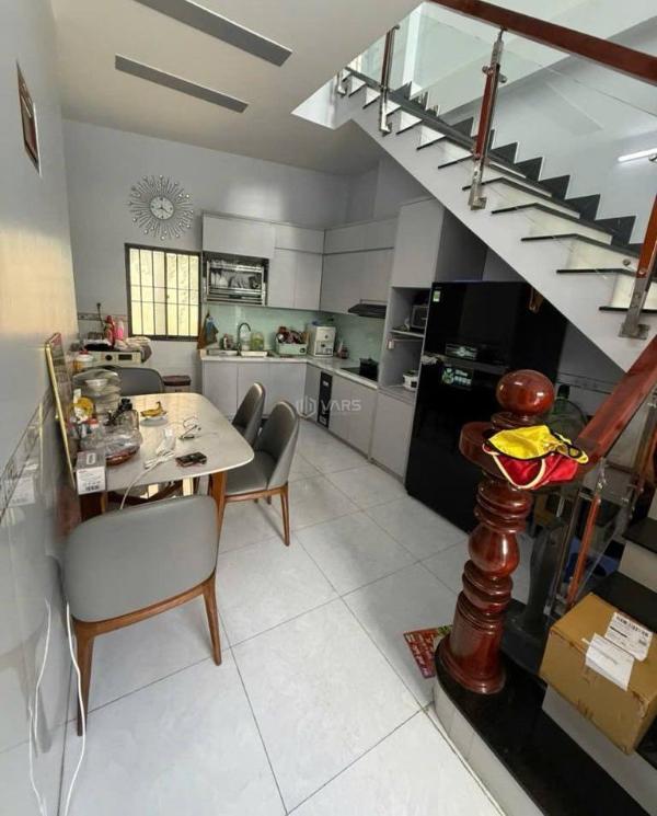 Nhà mới 2 tầng ngang khủng 🏡 6.6m hxh 5m trung tâm dĩ an