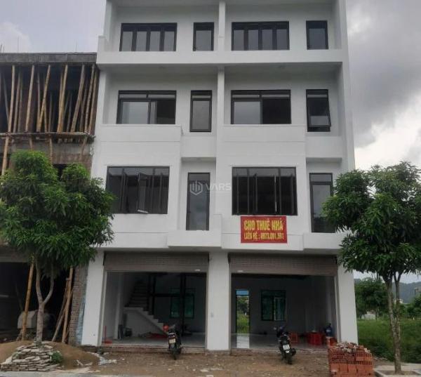 Cho Thuê Nhà 4 🌊 Tầng Có Thang Máy Mặt Tiền 10m Diện Tích Sử Dụng 750m2 Giá Rẻ