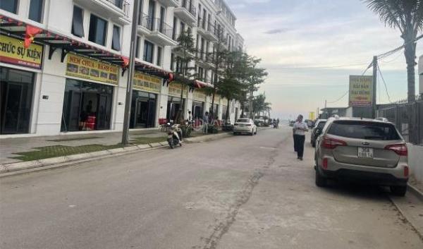 SHOPHOUSE MẶT BIỂN VLASTA SẦM SƠN. SỔ LÂU DÀI. TRỰC 🏦 DIỆN BIỂN. LH: 09663*****