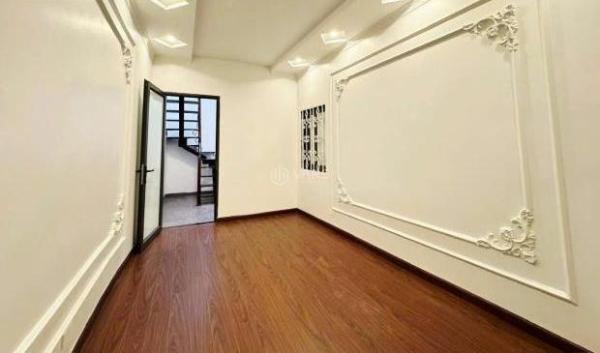 Cần bán Nhà trong hẻm 50m²