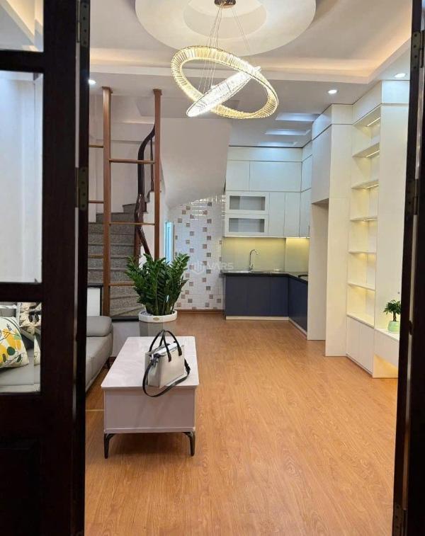 Bán nhà tt mỹ đình 5 tầng 👍 mới 1 nhà ra phố
