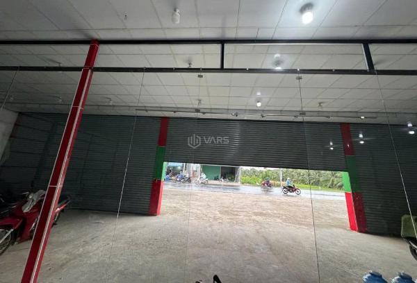 Cho thuê Nhà xưởng, nhà kho 1800m²