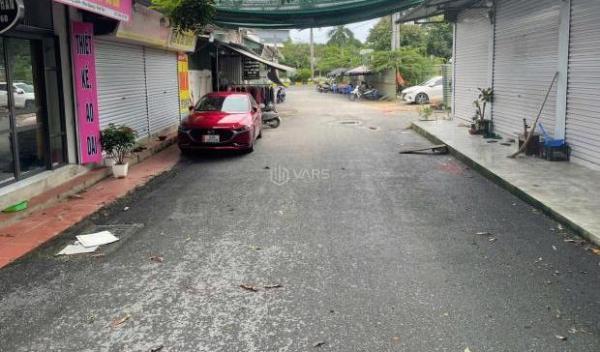 Bán lô 98.3m2 sẵn nhà cấp 4 kinh doanh đối diện chợ Vina 🏠 Khai Quang lh_09876*****
