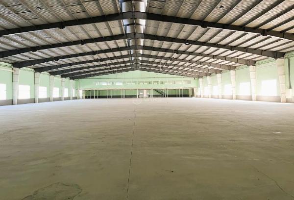 Kcn đức hòa 3 với diện 🌊 tích cho thuê hơn 4000m2