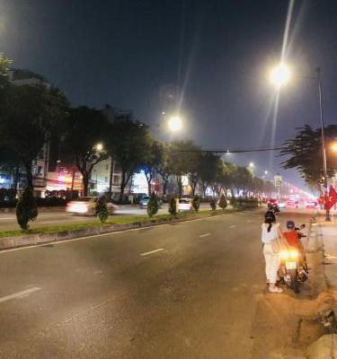 Chủ cần bán Nhà mặt phố 80m²