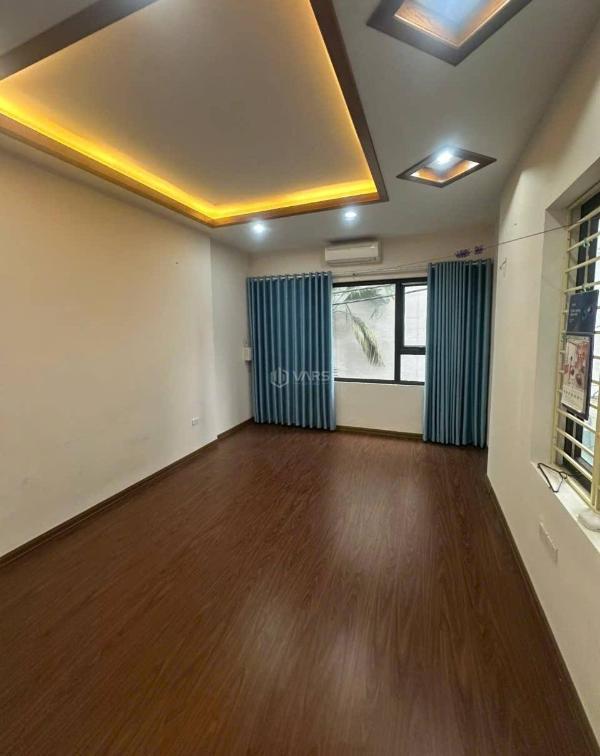 Cần bán Nhà trong hẻm 53m²
