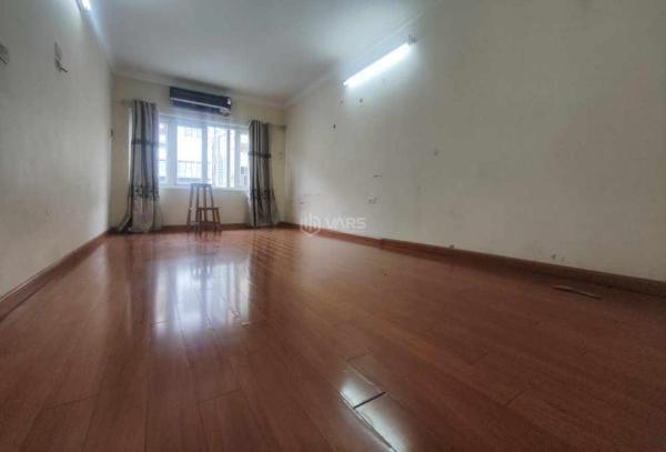 Cho thuê nhà phố đào tấn, ba đình, 80m2, 2 ngủ, 🏢 nhà đẹp, ô tô đỗ cửa