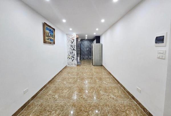 🏢 bán nhà mặt phố mai dịch kinh doanh sầm uất vỉa 🏤 hè rộng gần chợ đồng xa