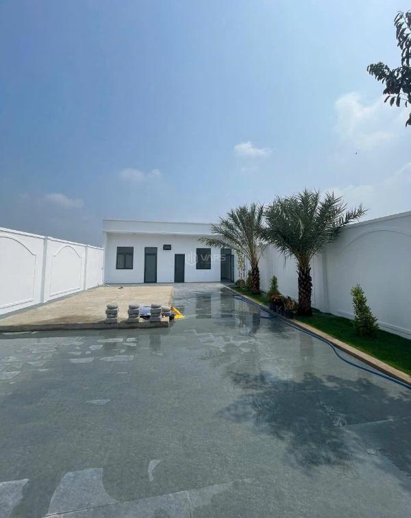 Chủ cần bán Nhà mặt phố 240m²
