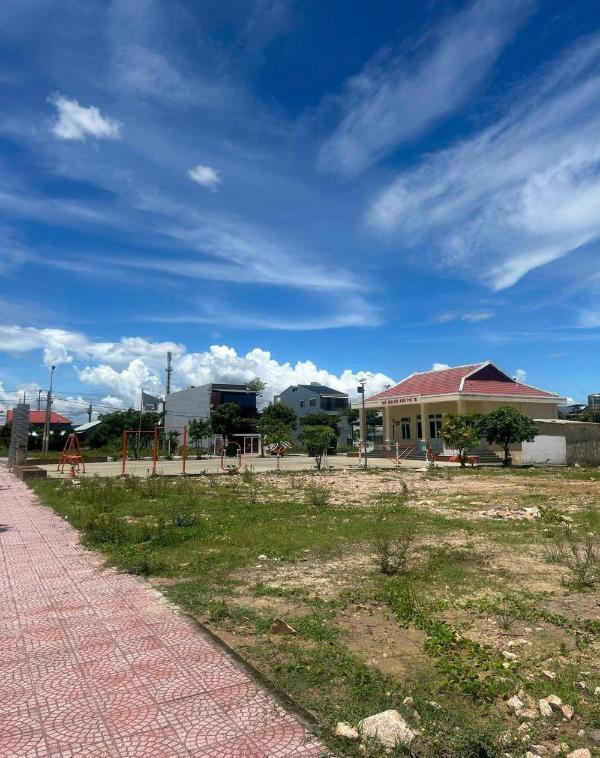 Chủ cần bán Đất nền Dự án 126m²