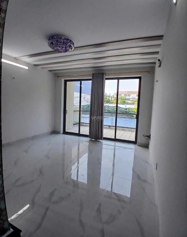 Chủ cần bán Nhà mặt phố 100m²