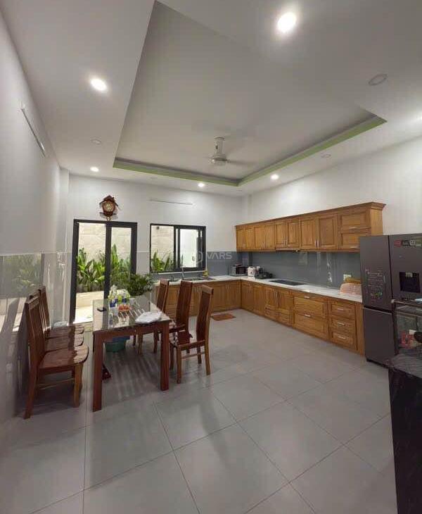 Bán Nhà trong hẻm 60m²