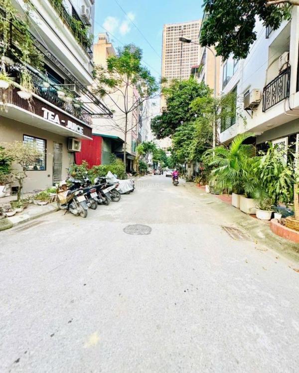 Bán 🏬 nhà dịch vụ vạn phúc, hà đông, 50m2, 7 tầng, ngang 5m, không lỗi, giá 16,8 t