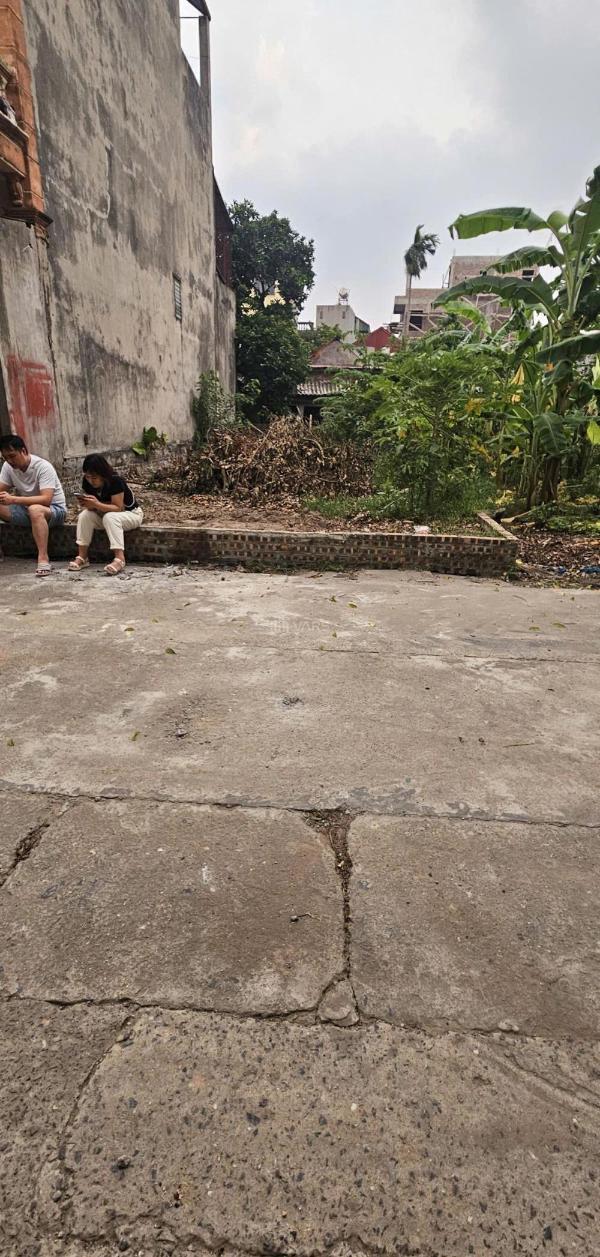 🌈🌈duy nhất hoa hậu 108m2 bìa làng thôn 🏘️ đoài, nam hồng đường thông 3 ô tô