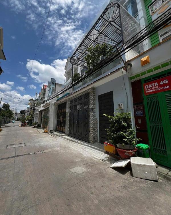 Bán Nhà mặt phố 52m²