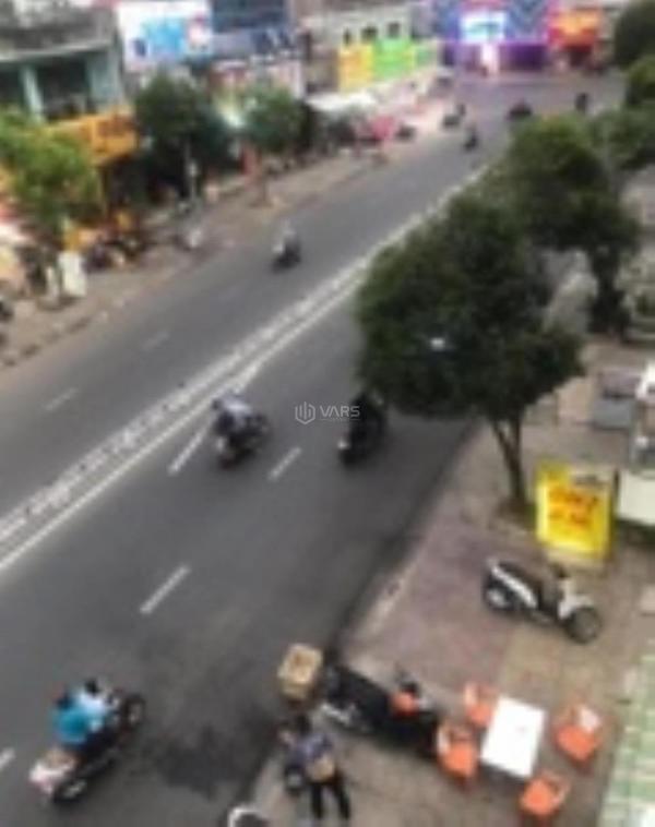 Chủ cần bán Nhà mặt phố 83m²