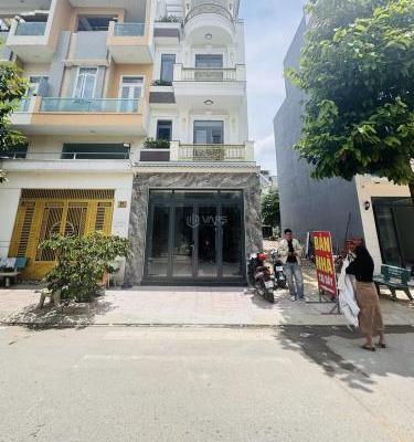 NHÀ PHỐ FULL NỘI THẤT – HOÀN CÔNG – PHT6 GIÁP QL1K – CHỈ 🏬 7,2 TỶ TL