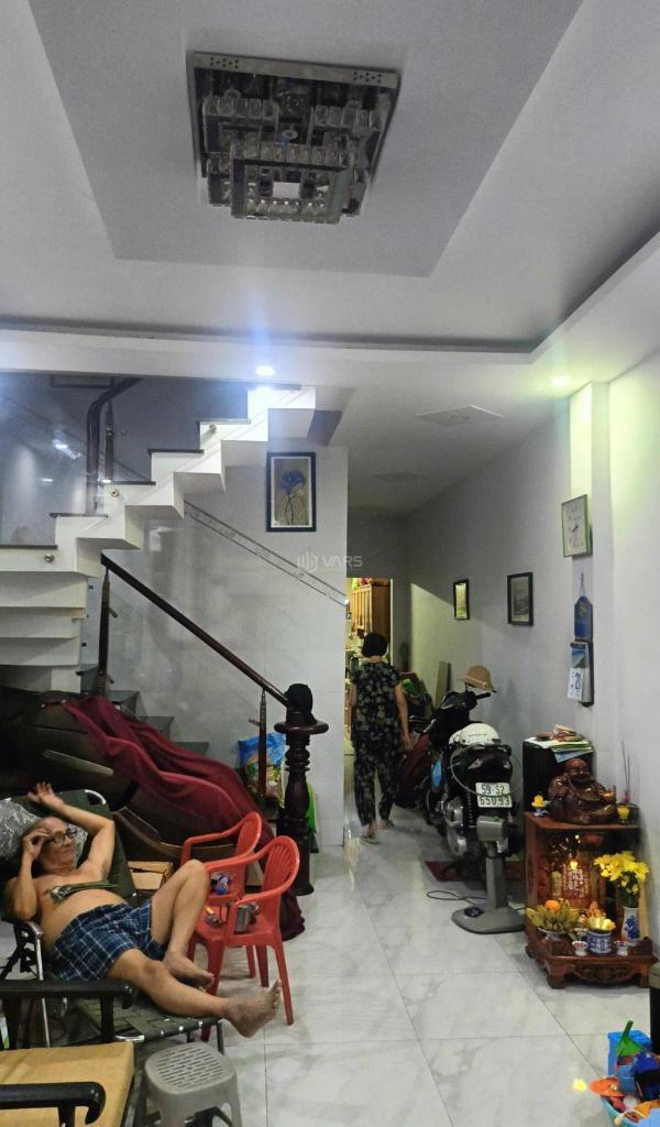 Bán nhà hxh 🏡 thông nơ trang long, 2 tầng btct chắc chắn, dtsd 180m2, 12.6 tỷ