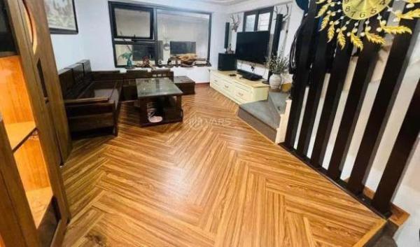 Cho thuê nhà nguyên căn ngõ 71 Nguyễn Lương Bằng, 5 tầng x 35m2, 3 🏘️ ngủ kk, 13 triệu