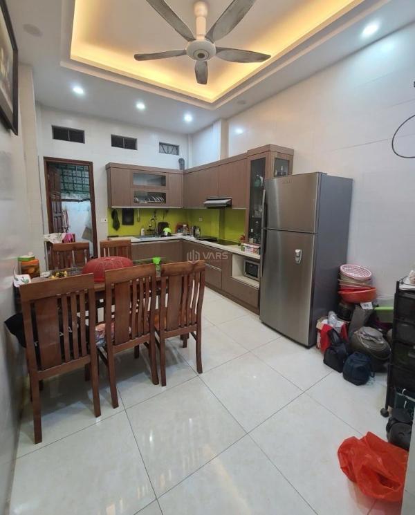Bán gấp nhà thái hà, ô tô sát cửa, ô chờ thang ☘ máy, 42m2, chào 12 tỷ