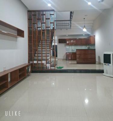 CHỈ 6,2 TỶ - GIÁ CỰC 🏣 TỐT! NHÀ 3 TẦNG KIÊN CỐ, MẶT TIỀN ĐƯỜNG 7M5, LỀ 10M, CẨM LỆ.
