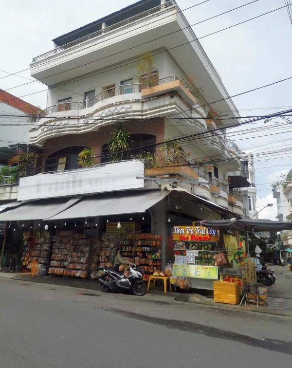 Cần bán Nhà mặt phố 131m²