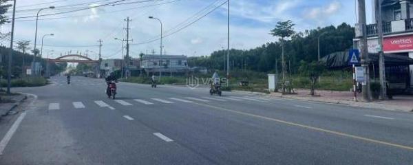 Cần bán Đất nền riêng lẻ 200m²