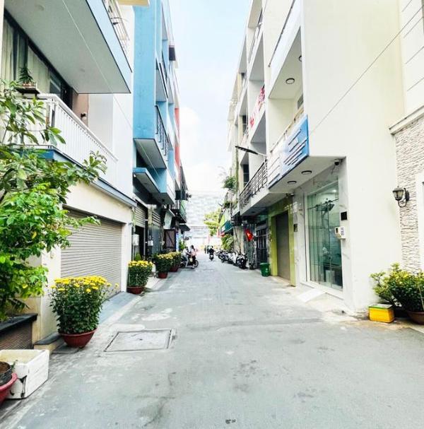 Cần bán Nhà trong hẻm 60m²