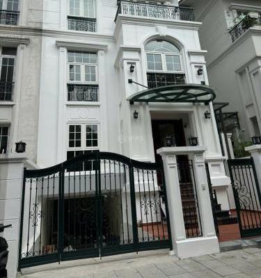 Chủ cho thuê Nhà trong hẻm 131m²