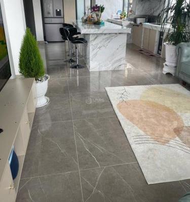Chủ cần bán Nhà mặt phố 120m²