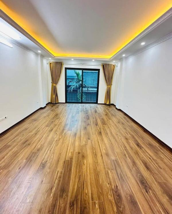 Bán Nhà mặt phố 50m²