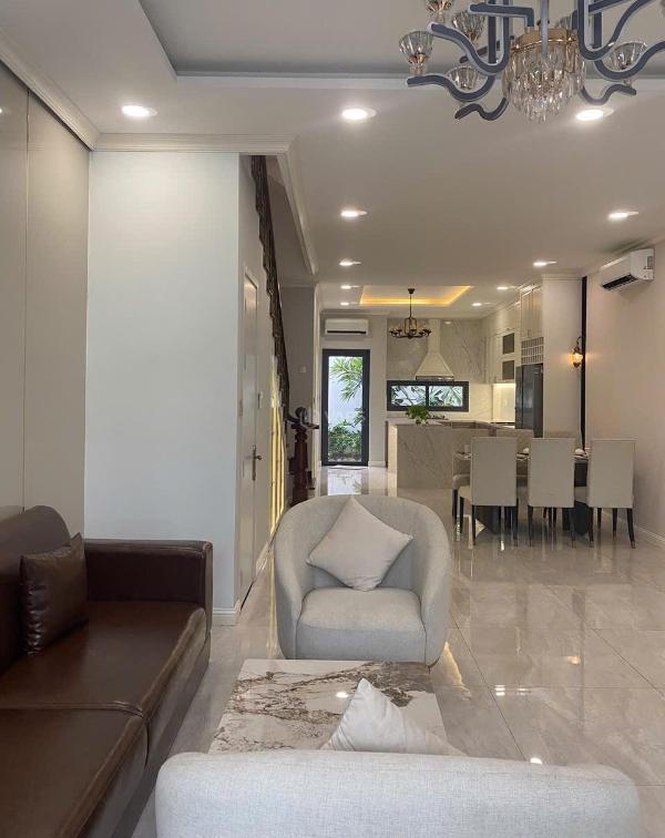 Biệt thự mini 200m2 ngay chợ 🏤 bình chánh- hoàng phan thái đang cho thuê 20