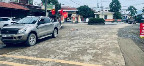 BÁN 135M ĐẤT THỔ 🏣 CƯ TRỤC CHÍNH NGUYỄN VĂN LINH, CẠNH ỦY BAN HÒA SƠN