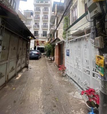 Hiếm - Ô Tô - Thang 🏣 Máy - Giảng Võ - Đống Đa - Dt : 78m2/6tầng/nhỉnh 20 tỷ