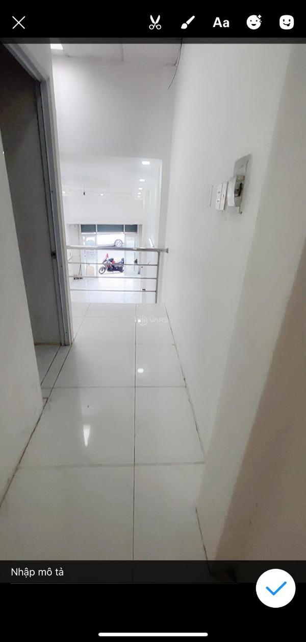 Bán Nhà mặt phố 92m²