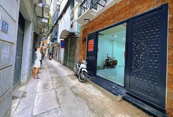 Bán Nhà trong hẻm 80m²