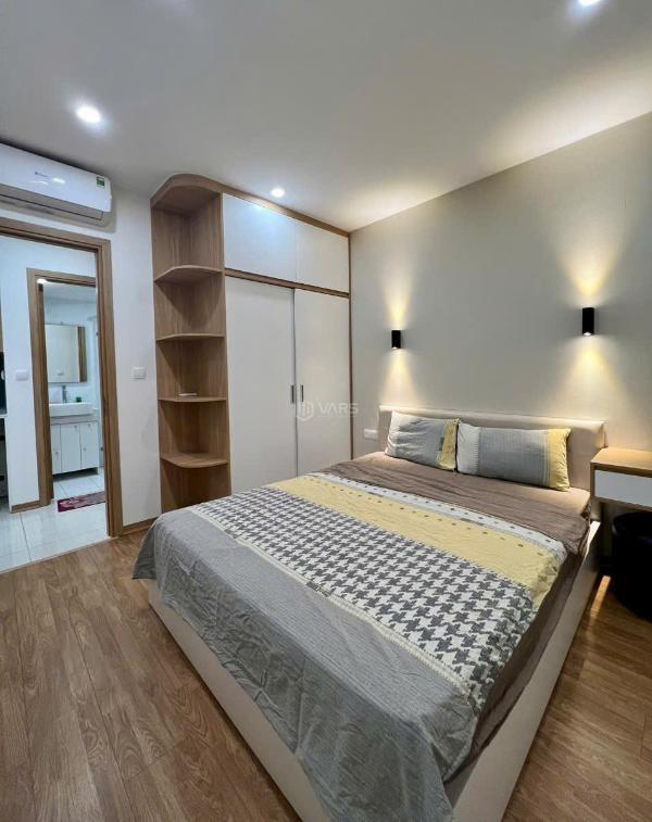 <mark style="background-color: transparent; font-weight: 400; ">Bán căn 3pn view hồ vinhomes d 🏣 capitale giá chỉ 10.x tỷ</mark>