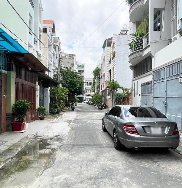 Cần bán Nhà trong hẻm 78m²