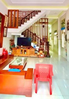 💁‍♂️ Nhà mới đẹp, Hai mặt tiền đường xe hơi. Nhà 3 tầng 156mv, 🏦 Công nhận đủ. Pháp lý chuẩ