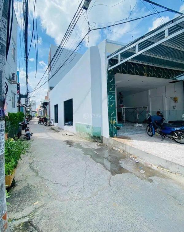 Cho thuê nhà 🏚️ trệt góc 2 mặt tiền đường nguyễn văn cừ, gần ngã ba trần việt châu