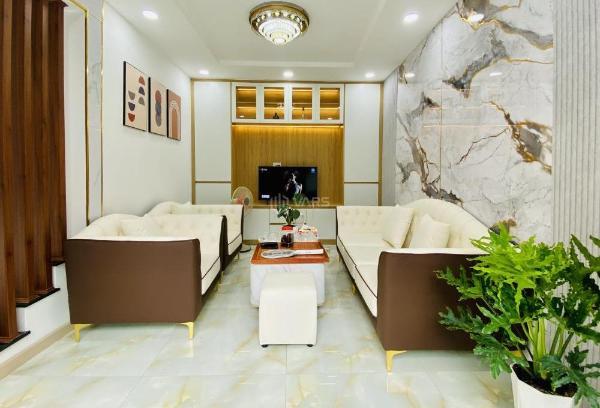 Hơn 4 🏘️ tỷ có ngay nhà 4 tầng hxh thông đường quang trung, p8, gò vấp