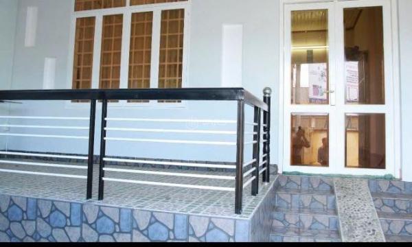 Chủ cho thuê Nhà mặt phố 80m²