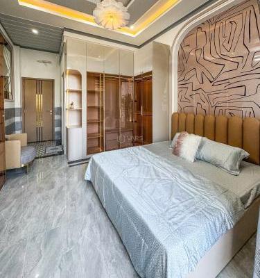 🏡 𝗕Á𝗡 𝗡𝗛À 𝗧𝗥Ệ𝗧 𝗟Ầ𝗨 𝟯 𝗣𝗛Ò𝗡𝗚 𝗡𝗚Ủ, Sân Đậu Ô ☘ Tô, Sân Vườn, Full Nội Thất 🏡