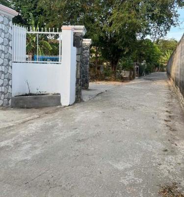 Cần bán Nhà mặt phố 220m²