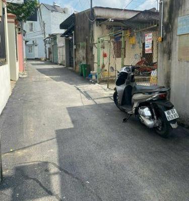 Bán đất P. Tân Phong, gần chợ 26, đường oto, 🏢 4m x 28m, sổ riêng thổ cư chỉ 2,5 tỷ