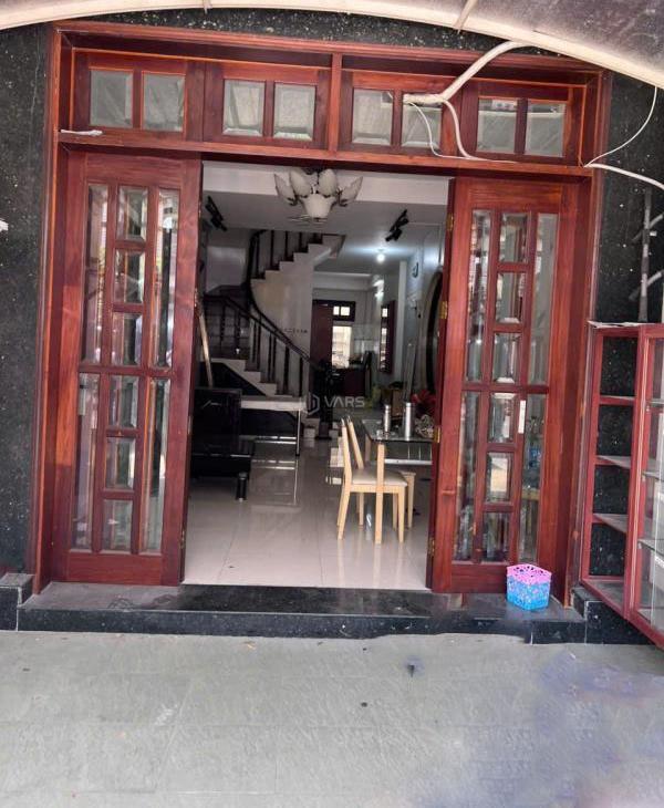 ⭐️⭐️ nhà mt 3 tầng đ.16m 👍 109m2, vuông bình lợi bt